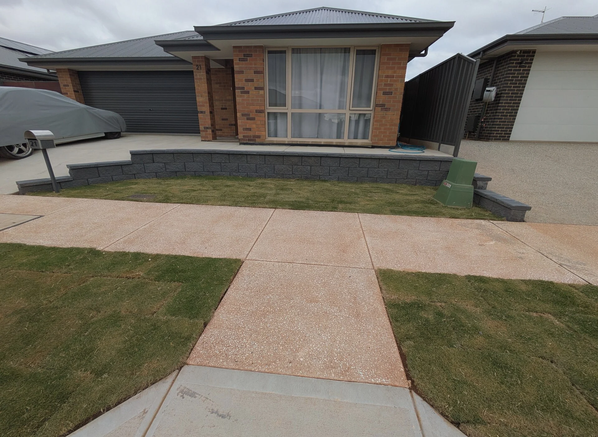 Charcoal block retaining wall
